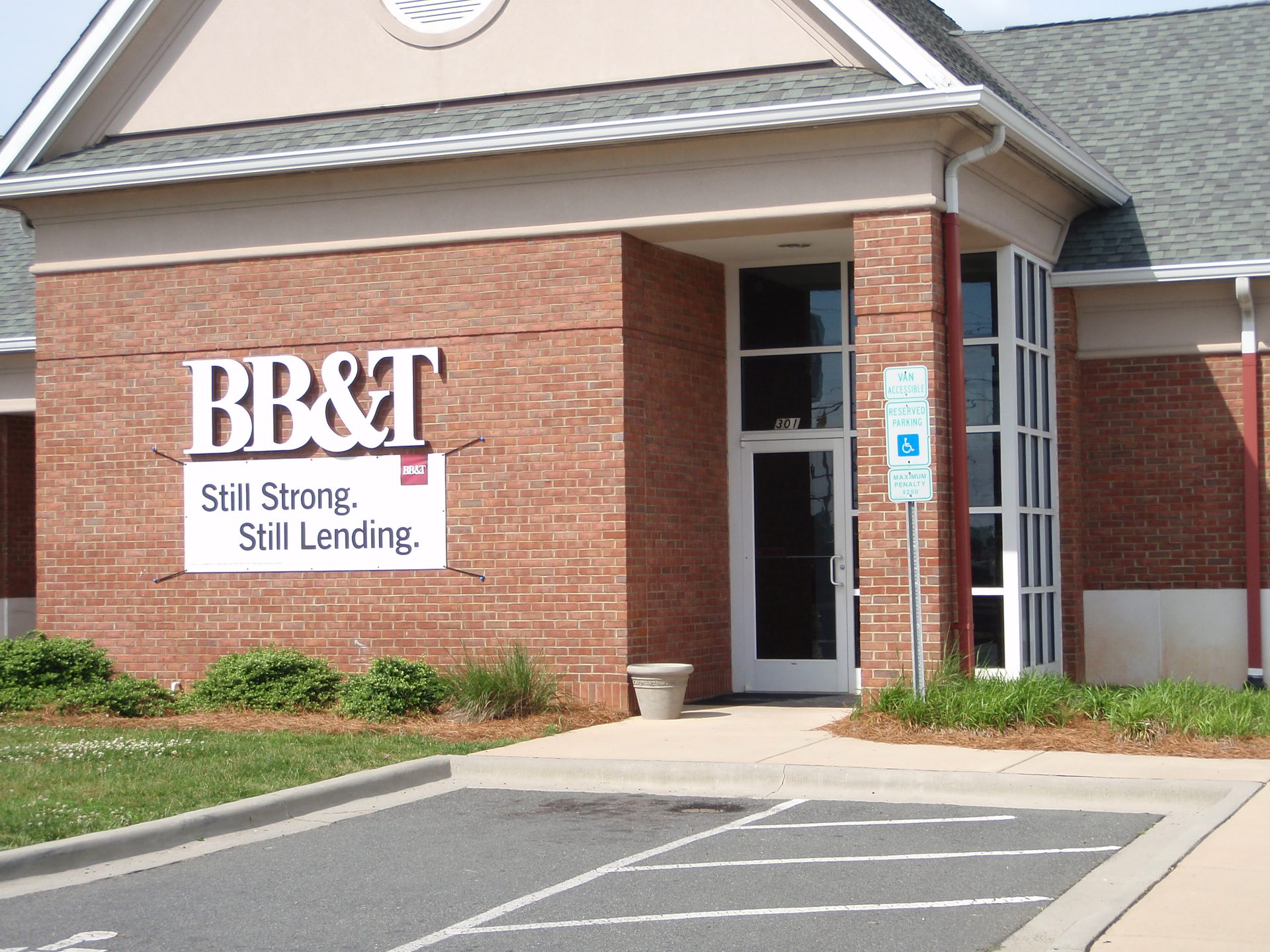 Hinson Electric project - BB&T Bank Branch