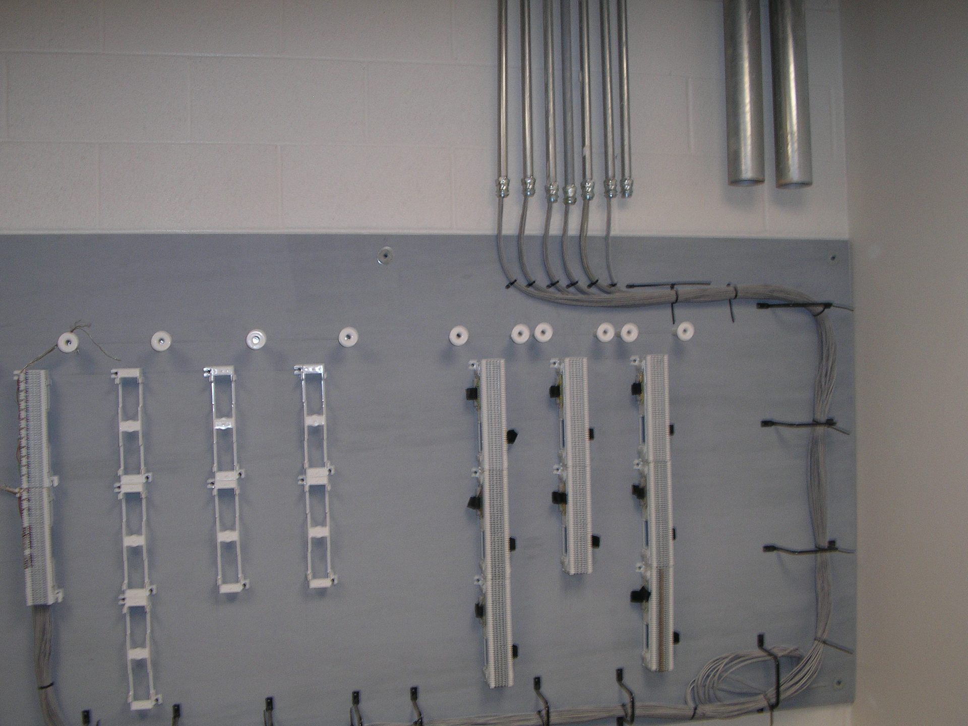 Hinson Electric project - Pleasant Knoll Elementary School