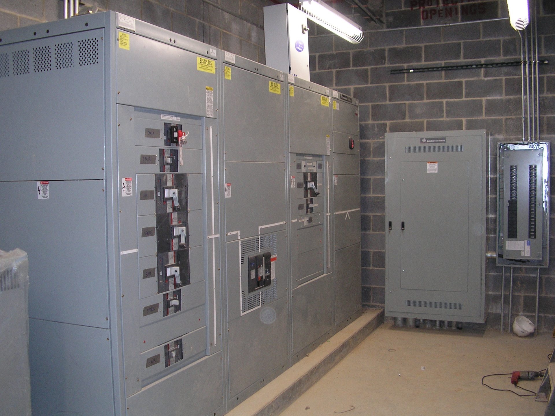 Hinson Electric project - Pleasant Knoll Elementary School